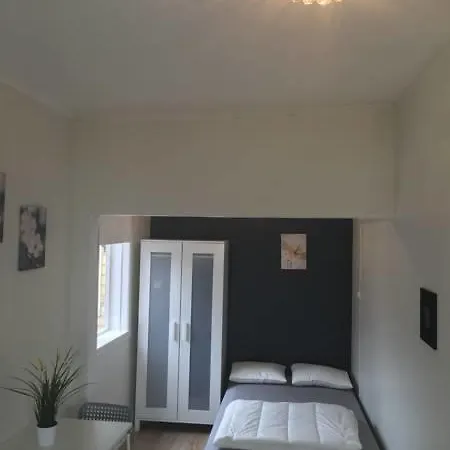 Apartmán Budget 103 *
